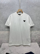 Load image into Gallery viewer, Tshirt