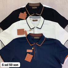 Load image into Gallery viewer, Tshirt