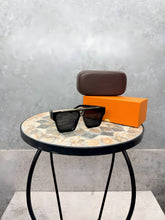 Load image into Gallery viewer, Sunglass