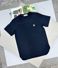 Load image into Gallery viewer, T-shirt