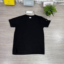 Load image into Gallery viewer, Tshirt