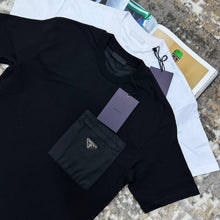 Load image into Gallery viewer, Tshirt