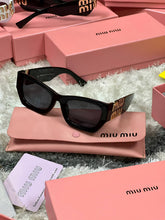 Load image into Gallery viewer, Sunglass