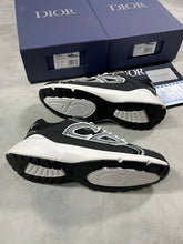 Load image into Gallery viewer, Shoes men