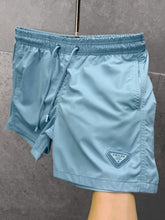 Load image into Gallery viewer, Short