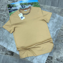 Load image into Gallery viewer, Tshirt