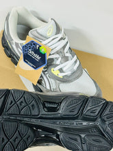 Load image into Gallery viewer, Shoes