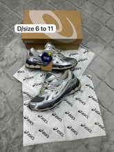 Load image into Gallery viewer, Shoes