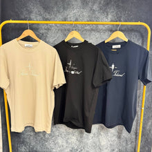 Load image into Gallery viewer, T-shirt