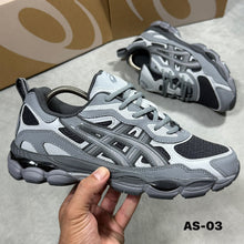 Load image into Gallery viewer, Shoes