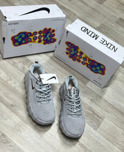Load image into Gallery viewer, Shoes