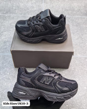 Load image into Gallery viewer, Shoes