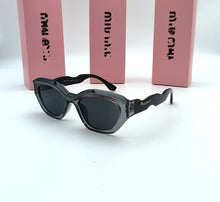 Load image into Gallery viewer, Sunglass