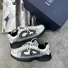 Load image into Gallery viewer, Shoes