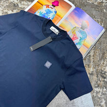 Load image into Gallery viewer, Tshirt