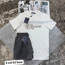 Load image into Gallery viewer, Tshirt