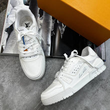 Load image into Gallery viewer, Shoes