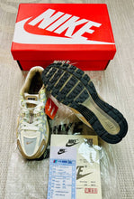 Load image into Gallery viewer, Shoes