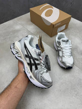 Load image into Gallery viewer, Shoes