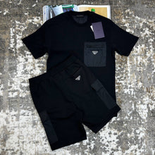 Load image into Gallery viewer, Tshirt