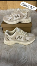 Load image into Gallery viewer, Shoes women