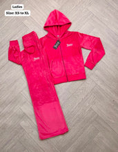 Load image into Gallery viewer, Tracksuit women