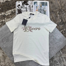 Load image into Gallery viewer, Tshirt