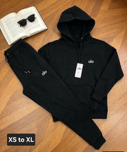 Load image into Gallery viewer, Tracksuit