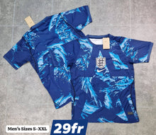 Load image into Gallery viewer, T-shirt