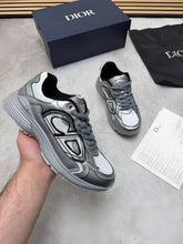 Load image into Gallery viewer, Shoes men