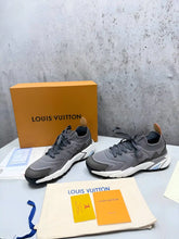 Load image into Gallery viewer, Shoes