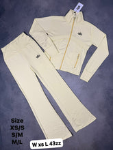 Load image into Gallery viewer, Tracksuit