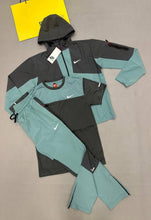 Load image into Gallery viewer, Tshirt