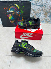 Load image into Gallery viewer, Shoes