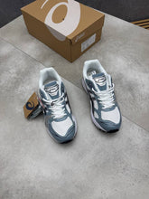 Load image into Gallery viewer, Shoes