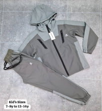 Load image into Gallery viewer, Tracksuit boy