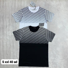 Load image into Gallery viewer, T-shirt