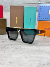 Load image into Gallery viewer, Sunglass