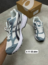 Load image into Gallery viewer, Shoes