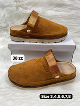 Load image into Gallery viewer, Slipper