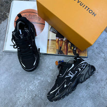 Load image into Gallery viewer, Shoes