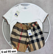Load image into Gallery viewer, Tshirt