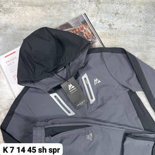Load image into Gallery viewer, Tracksuit