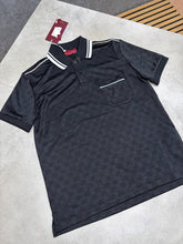 Load image into Gallery viewer, T-shirt