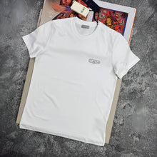 Load image into Gallery viewer, Tshirt