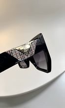 Load image into Gallery viewer, Sunglass