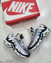 Load image into Gallery viewer, Shoes