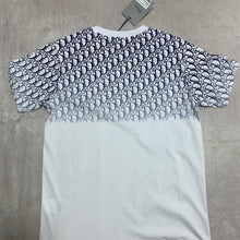 Load image into Gallery viewer, T-shirt