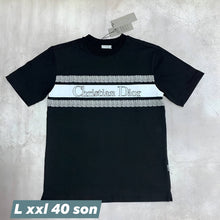 Load image into Gallery viewer, Tshirt