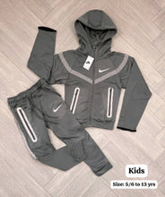 Load image into Gallery viewer, Tracksuit boy